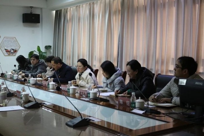 力求在教学与就业之间搭建起协同并进