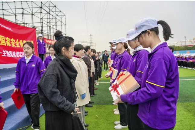 会碰撞出怎样铿锵的和鸣?